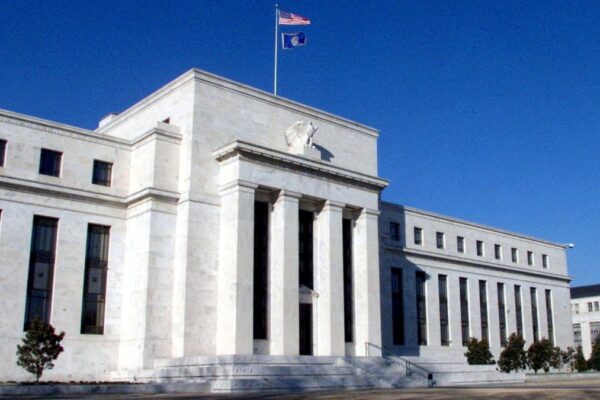 Some US Banks Explore Venturing into Crypto with Joint Stablecoin: Report